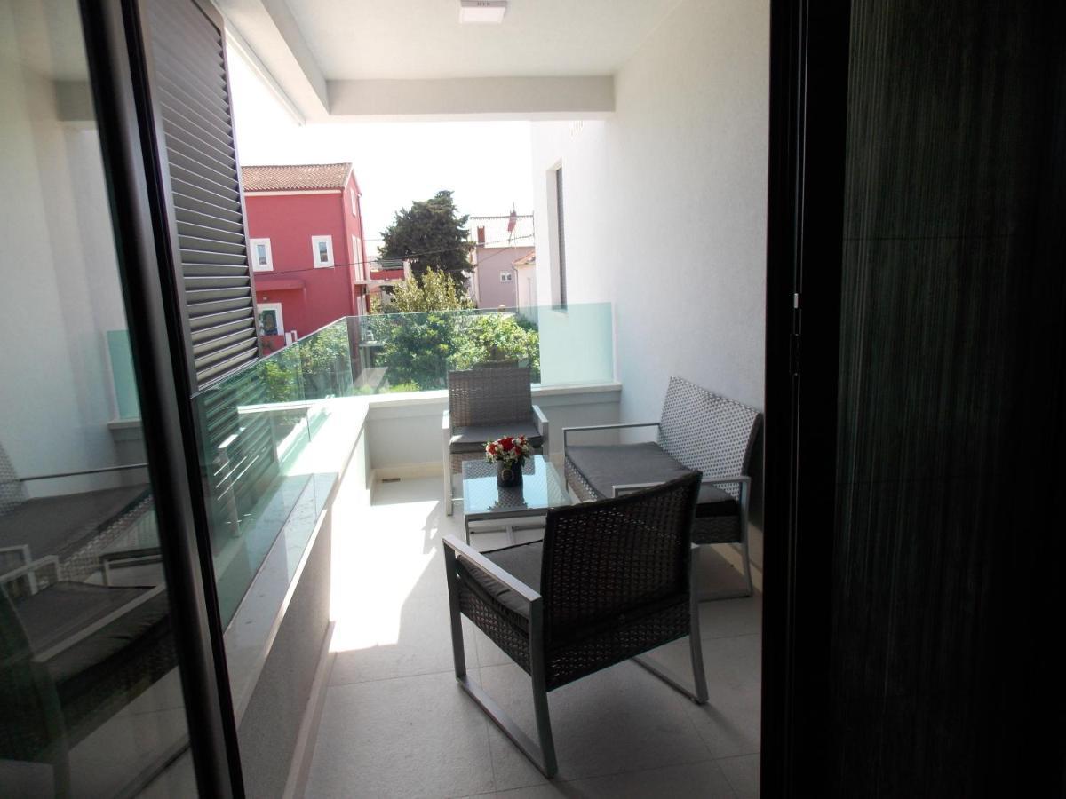 Novi Apartman Beti Blizu Plaze S Besplatnim Parkingom, Puntamika - Zadar Exterior foto