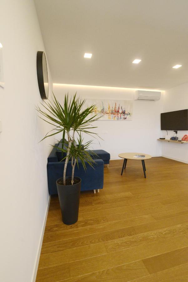 Novi Apartman Beti Blizu Plaze S Besplatnim Parkingom, Puntamika - Zadar Exterior foto